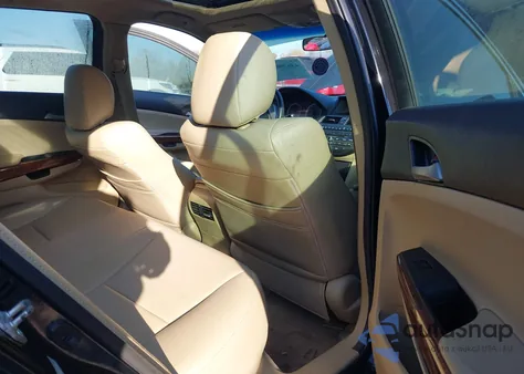 2011 Honda Accord 2.4 Ex из США, поврежденный, VIN 1HGCP2F74BA014619